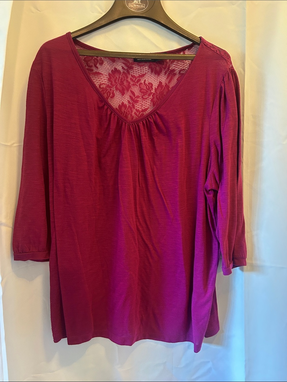 Faded Glory Raspberry Lace-Back V-Neck Long Sleeve Top